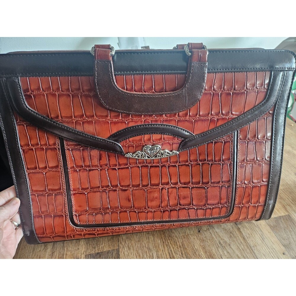 Vtg MARC CHANTEL EMBOSSED Crocodile Brown Leather Briefcase RARE Zip Closure